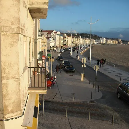 Bed & Seaside * نازاريه