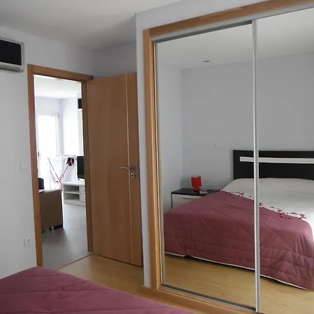 Bed & Seaside شقة نازاريه