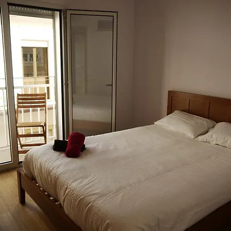 Bed & Seaside شقة *