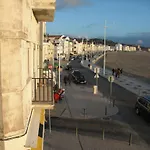 Bed & Seaside * Назаре