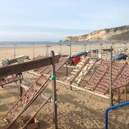 Bed & Seaside Apartament Nazaré